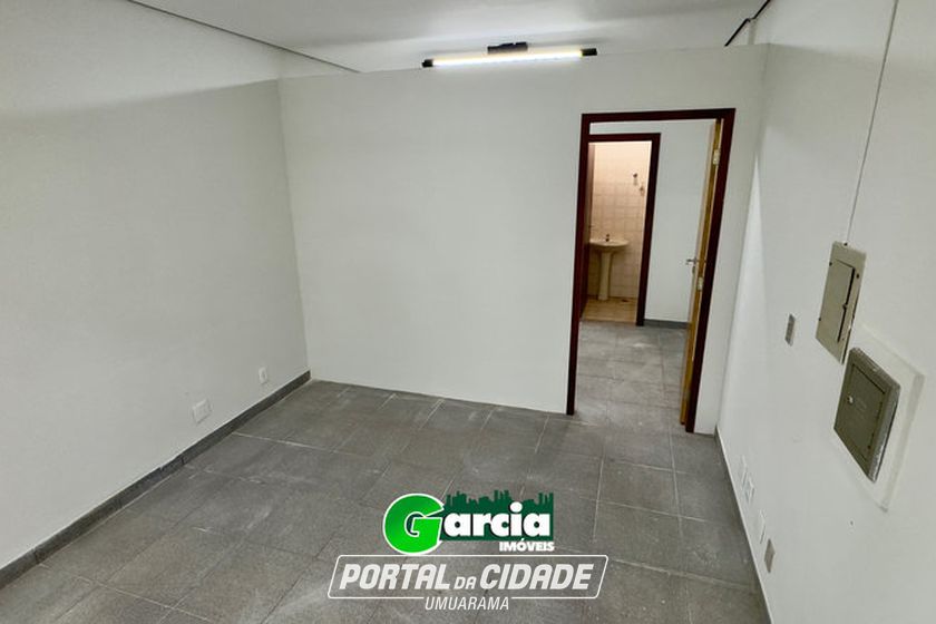 Sala Comercial &agrave; venda - 26m&sup2; - ZONA I