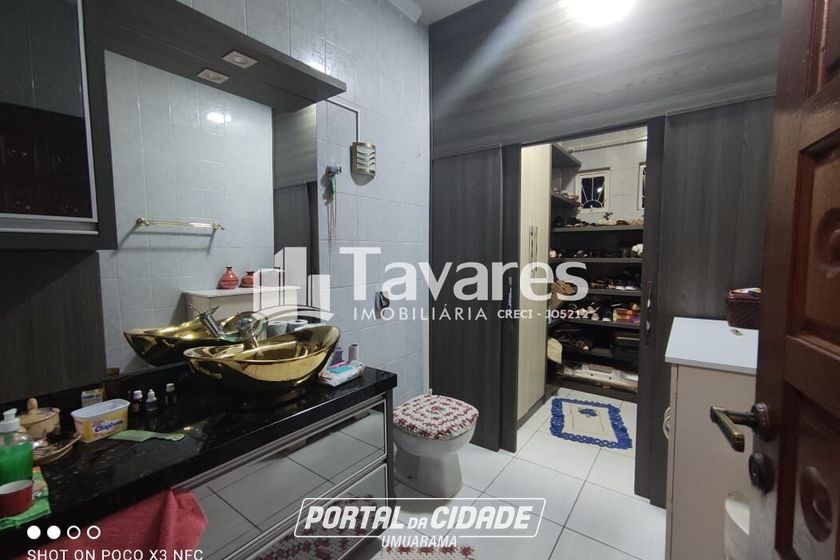 Casa &agrave; venda - 300m&sup2; - Zona II