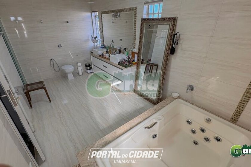 Casa &agrave; venda - 900m&sup2; - Parque Cidade Jardim