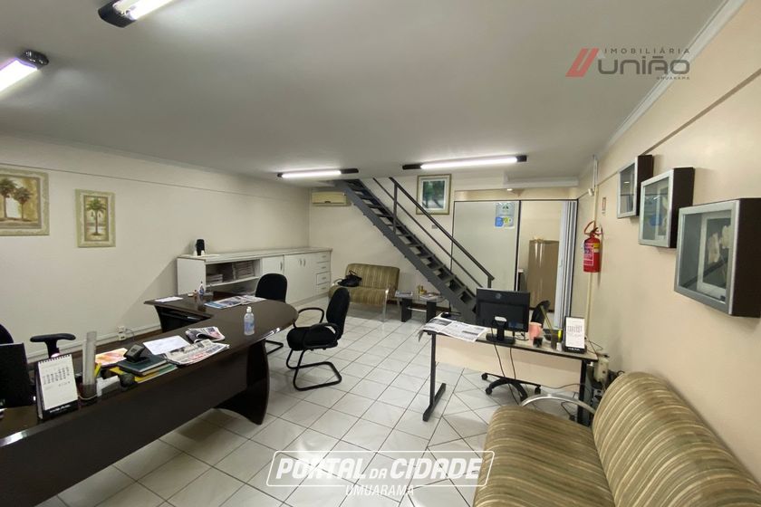 Sal&atilde;o Comercial &agrave; venda - 84m&sup2; - Zona I