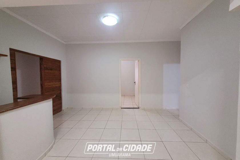 Casa para alugar - 324m&sup2; - Zona I