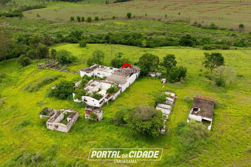 Ch&aacute;cara &agrave; venda - 43m&sup2; - Parque Industrial I