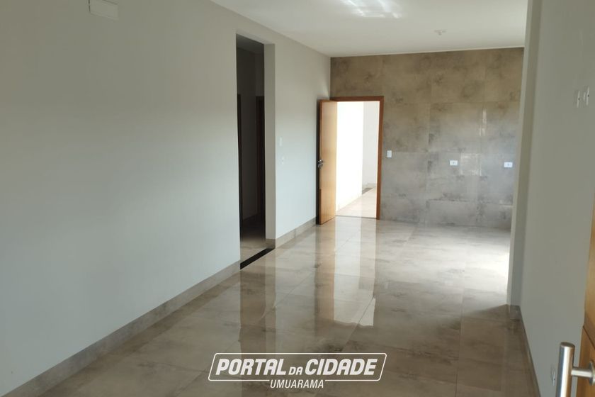 Casa &agrave; venda - 132m&sup2; - Jardim Azal&eacute;ia