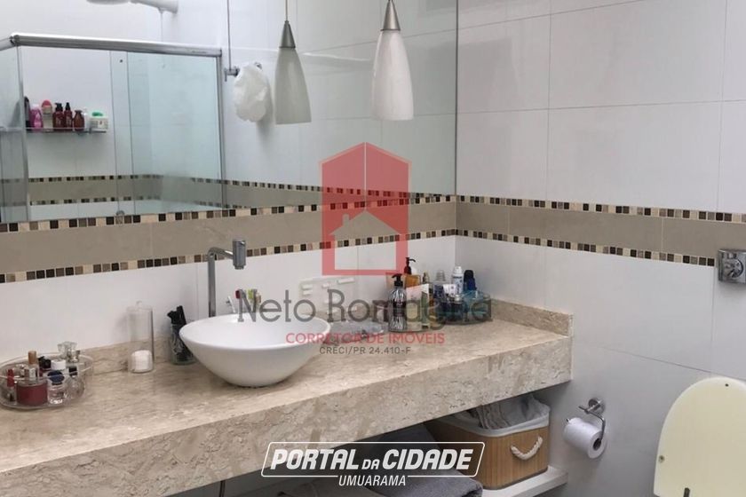 Sobrado &agrave; venda - 276m&sup2; - Zona II