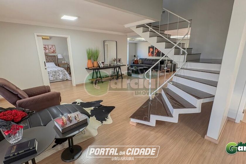 Casa &agrave; venda - 900m&sup2; - Parque Cidade Jardim
