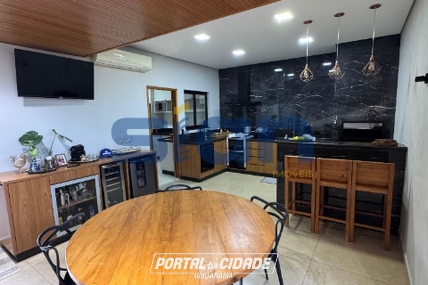 Casa &agrave; venda - 206m&sup2; - Jardim Para&iacute;so