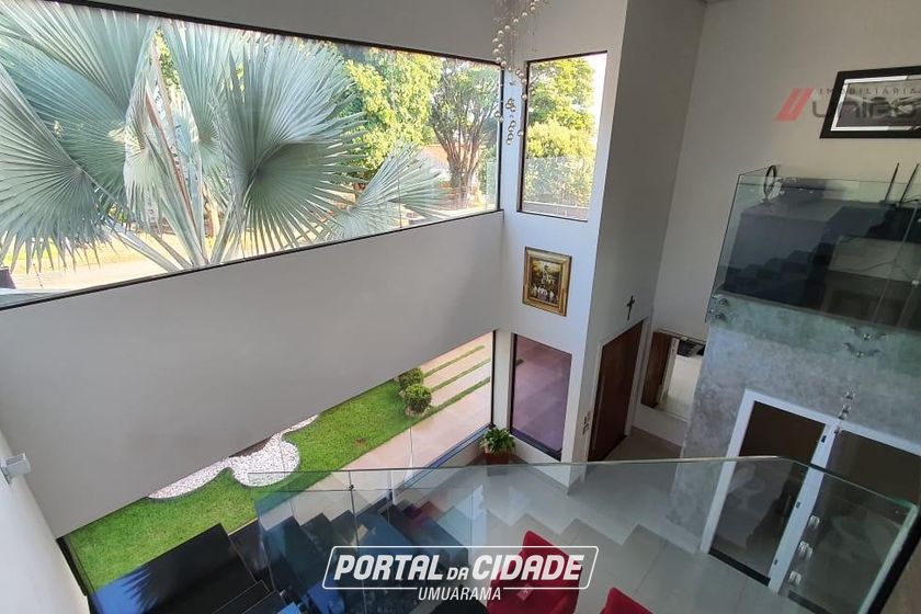 Casa &agrave; venda - 245m&sup2; - Zona IV