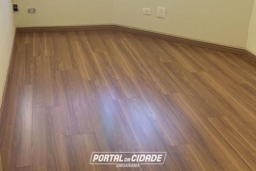 Sala Comercial &agrave; venda - 52m&sup2; - Zona I-A