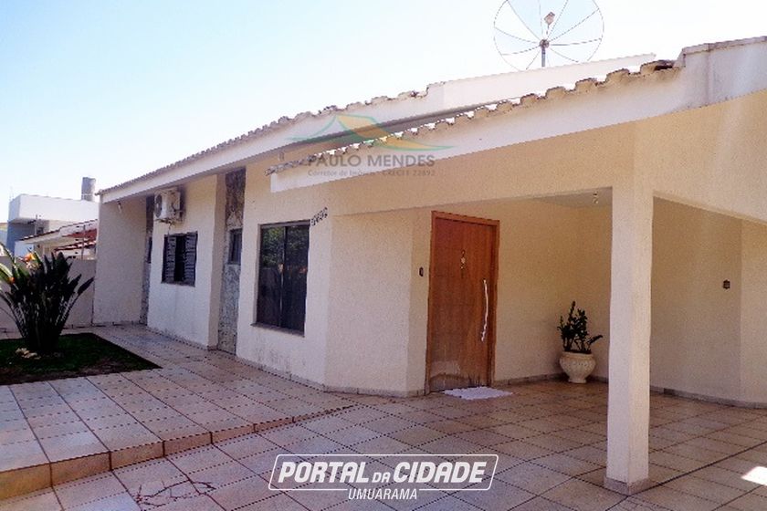Casa &agrave; venda - 130m&sup2; - Zona 3