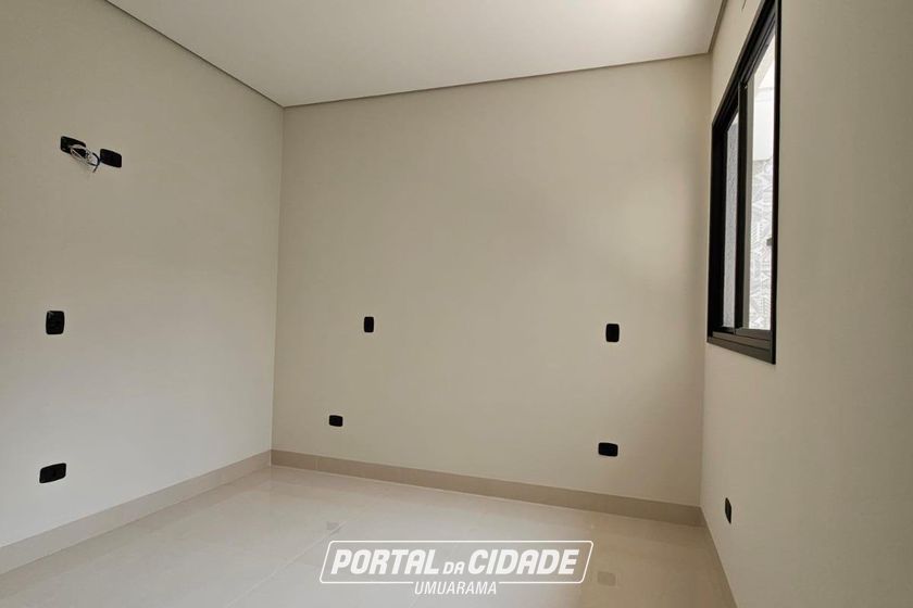 Casa &agrave; venda - 180m&sup2; - Parque Interlagos II