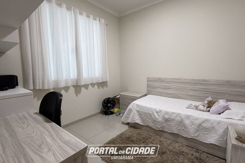 Casa &agrave; venda - 360m&sup2; - Jardim Tamoio