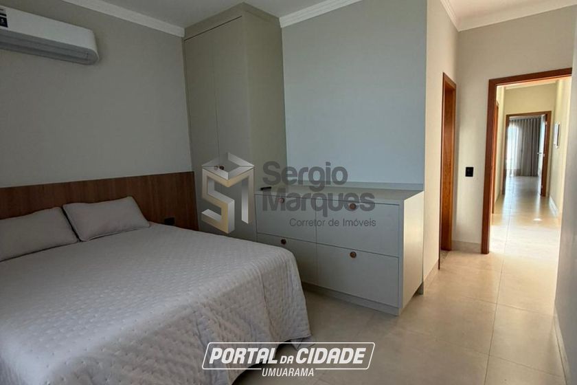 Casa &agrave; venda - 337m&sup2; - Porto Cobrinco