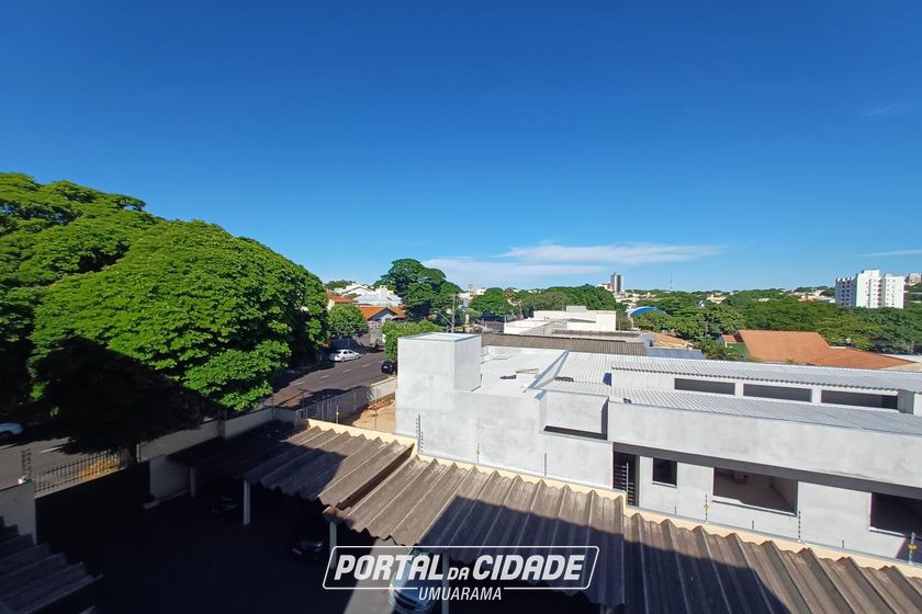 Apartamento &agrave; venda - 74m&sup2; - Zona I