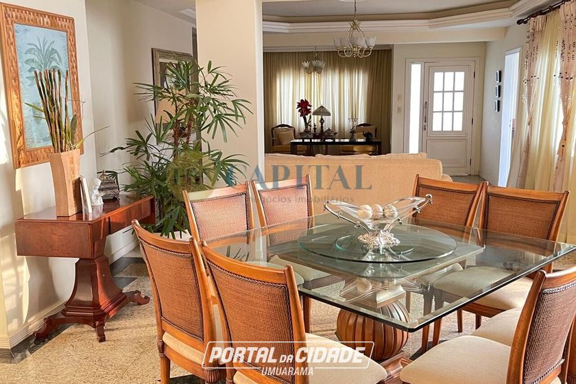 Casa &agrave; venda - 700m&sup2; - Jardim Harmonia