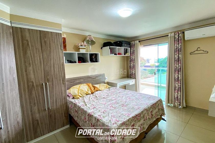 Sobrado &agrave; venda - 452m&sup2; - Zona I