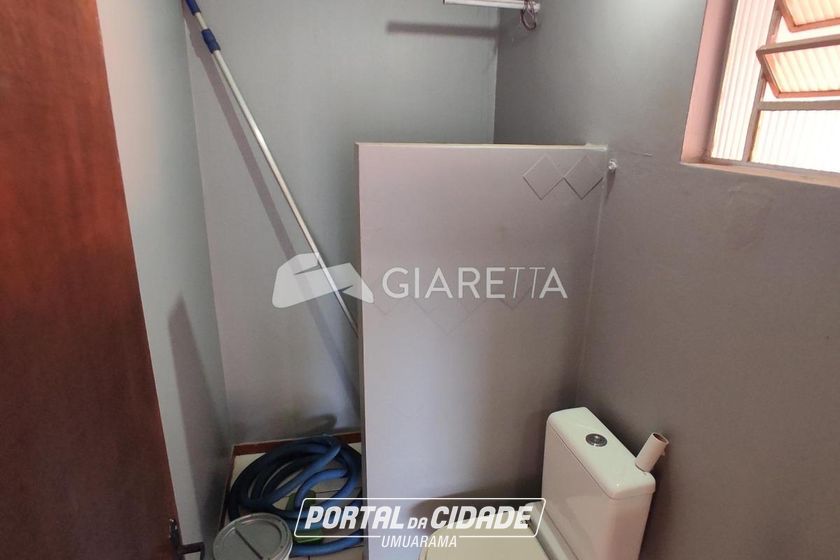 Casa &agrave; venda - 232m&sup2; - VILA INDUSTRIAL