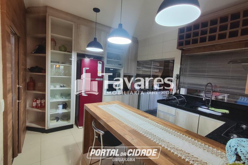 Casa &agrave; venda - 97m&sup2; - Parque Alto da Paran&aacute;