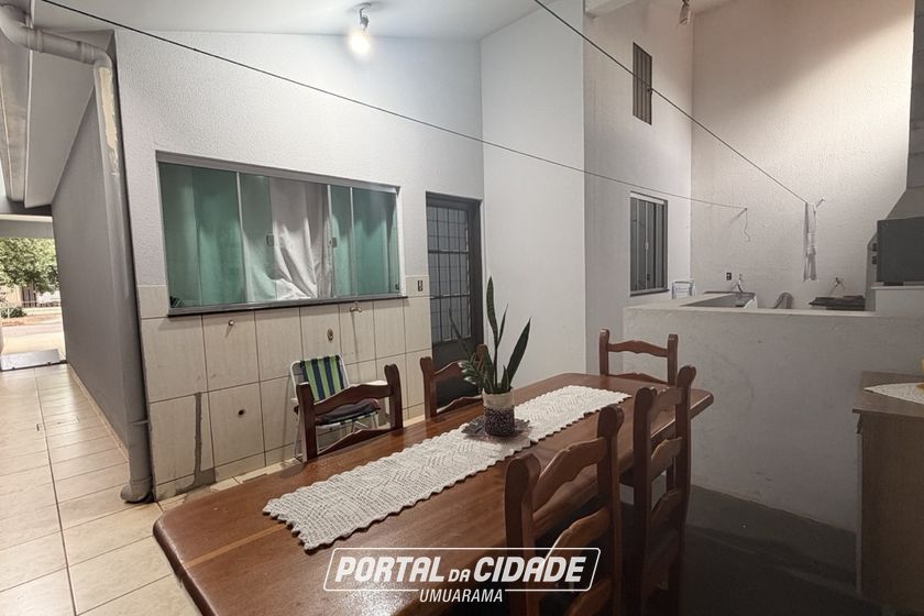 Casa &agrave; venda - 102m&sup2; - Parque Residencial Interlagos