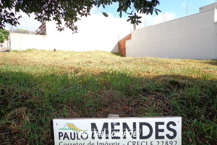 Terreno &agrave; venda - 247m&sup2; - Jardim Morumbi