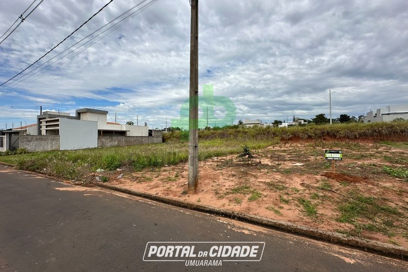 Terreno &agrave; venda - 214m&sup2; - JARDIM AEROPORTO III