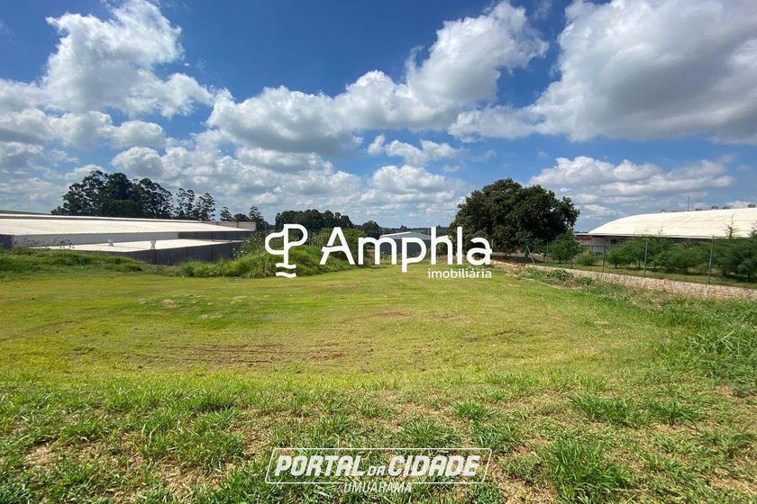 Terreno &agrave; venda - 1576m&sup2; - Vista Linda