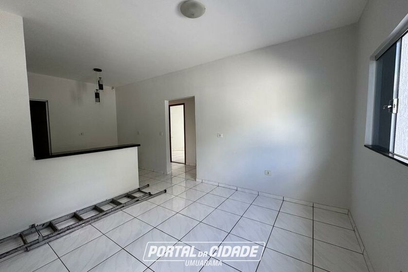 Casa &agrave; venda - 150m&sup2; - Parque Alto da Paran&aacute;