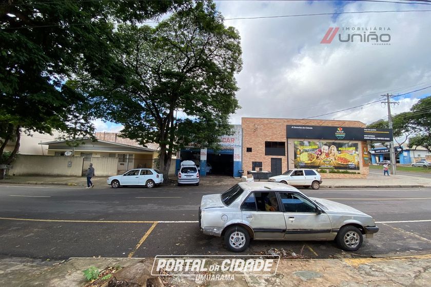 Sal&atilde;o Comercial &agrave; venda - 420m&sup2; - Zona I