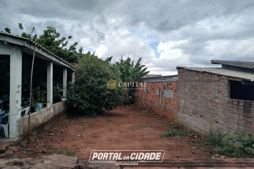 Terreno &agrave; venda - 180m&sup2; - Parque Danielle