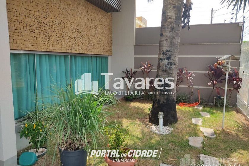 Sobrado &agrave; venda - 315m&sup2; - Zona VII
