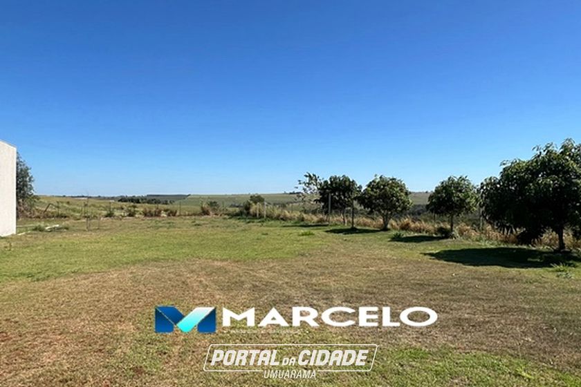 Ch&aacute;cara &agrave; venda - 2000m&sup2; - PR - 580