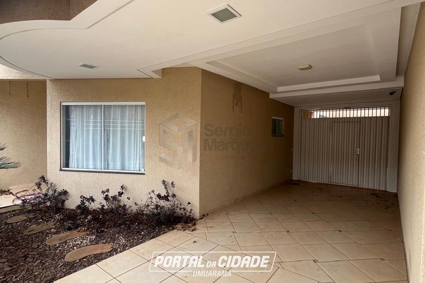 Sobrado &agrave; venda - 247m&sup2; - Zona VI