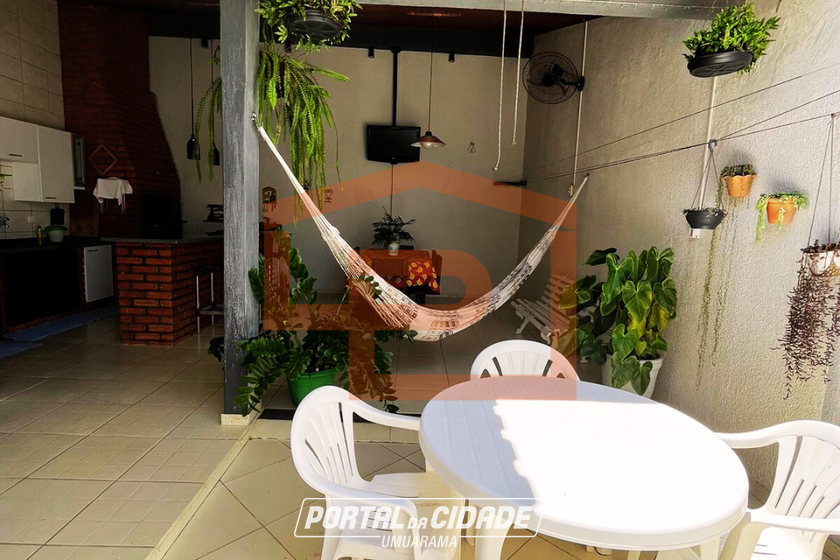 Sobrado &agrave; venda - 188m&sup2; - Zona II