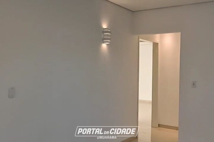 Casa &agrave; venda - 150m&sup2; - Centro