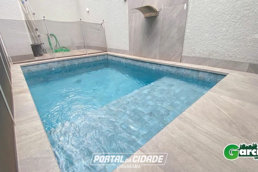 Casa &agrave; venda - 256m&sup2; - -