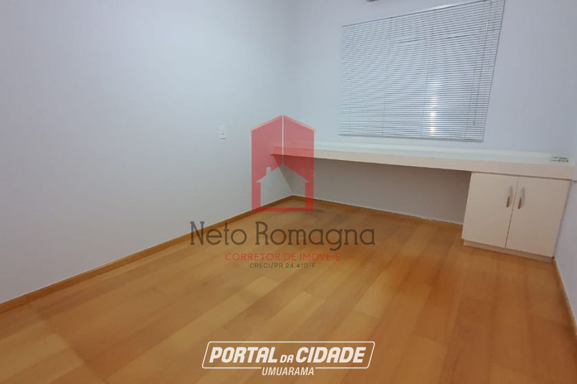 Casa para alugar - 380m&sup2; - Zona I