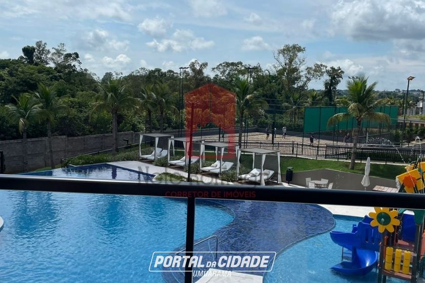 Terreno &agrave; venda - 373m&sup2; - Centro