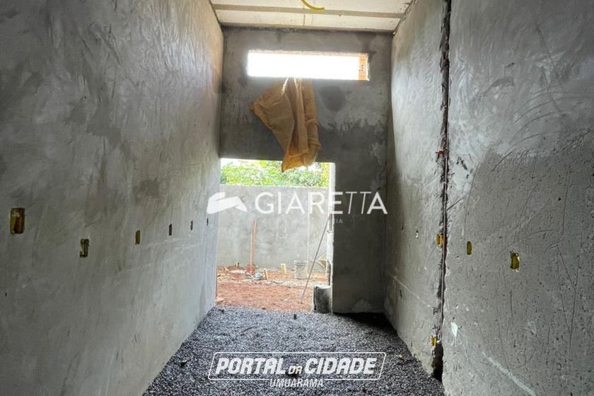 Casa &agrave; venda - 81m&sup2; - JARDIM COOPAGRO
