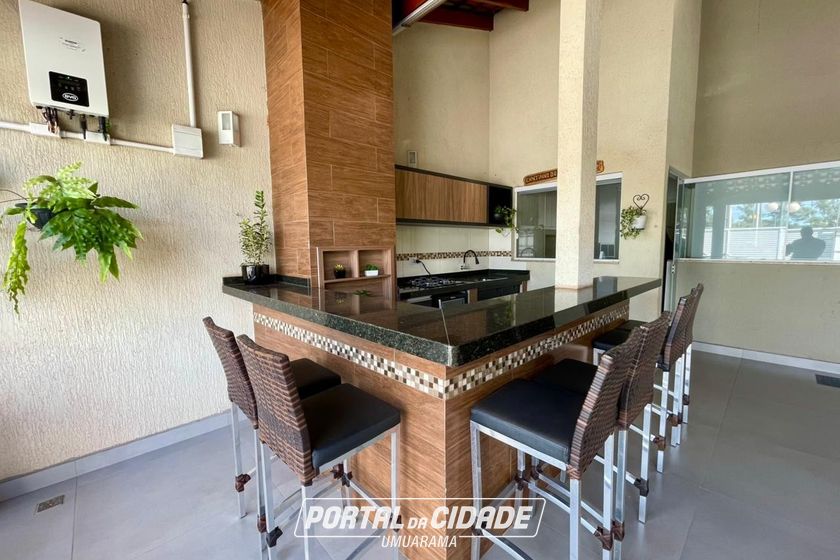 Casa &agrave; venda - 145m&sup2; - ZONA IV