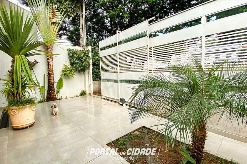 Sobrado &agrave; venda - 452m&sup2; - Zona I
