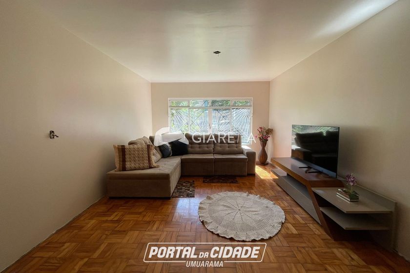 Terreno &agrave; venda - 204m&sup2; - CENTRO