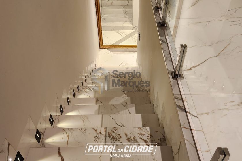 Casa &agrave; venda - 273m&sup2; - Condom&iacute;nio Royal Garden