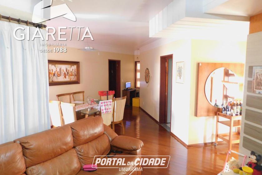 Casa &agrave; venda - 238m&sup2; - JARDIM LA SALLE