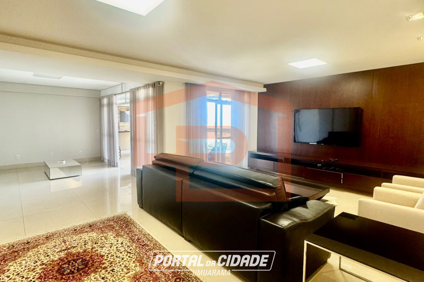 Apartamento para alugar - 269m&sup2; - Zona III
