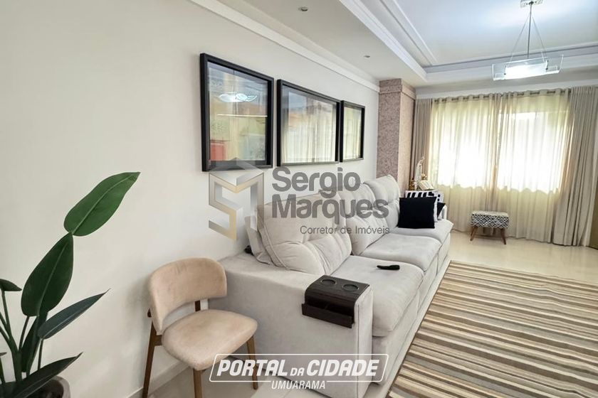 Casa &agrave; venda - 275m&sup2; - Zona VII