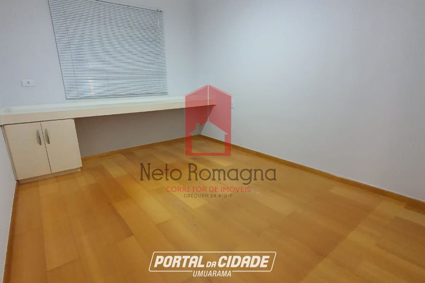 Casa para alugar - 380m&sup2; - Zona I