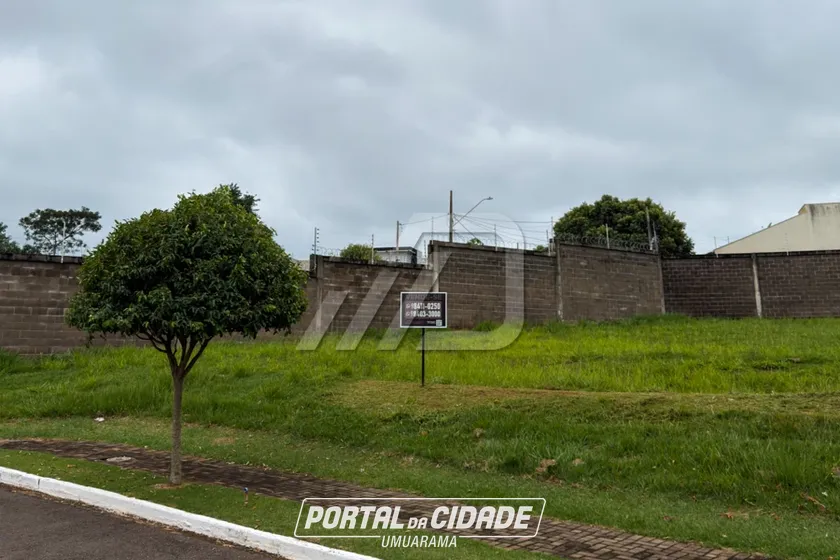 Terreno &agrave; venda - 315m&sup2; - Parque Residencial Interlagos