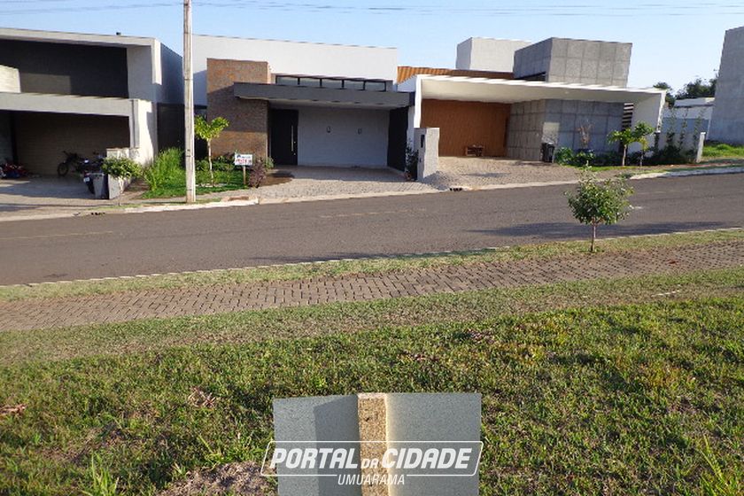 Terreno &agrave; venda - 297m&sup2; - CONDOM&Iacute;NIO JARDINS DE VERSAILLES