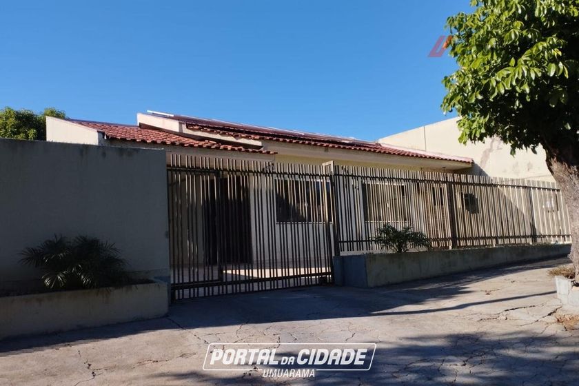 Casa &agrave; venda - 183m&sup2; - Jardim Tropical