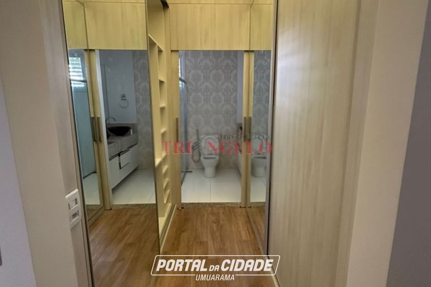 Casa &agrave; venda - 180m&sup2; - JARDIM ALPHAVILE
