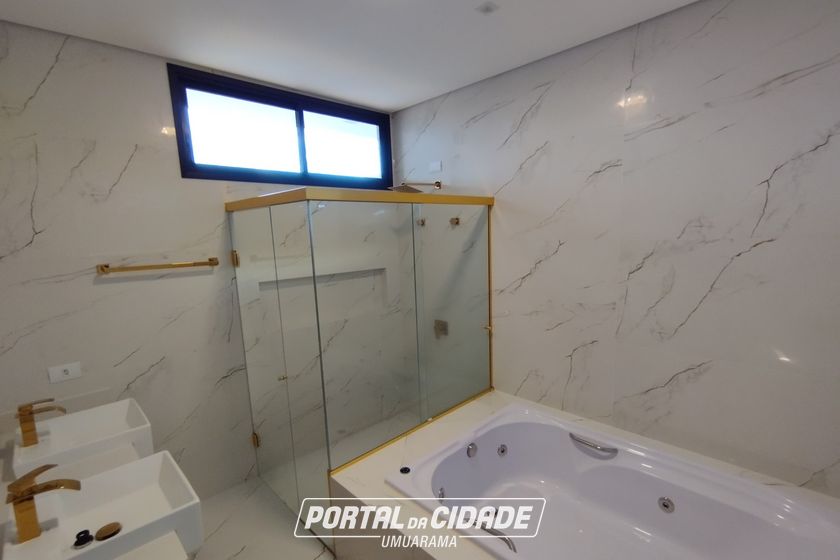 Casa &agrave; venda - 135m&sup2; - PARQUE RESIDENCIAL INTERLAGOS II